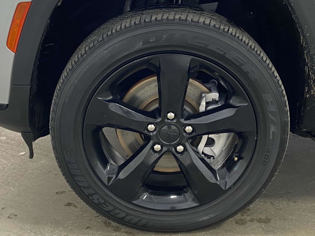 Used 2023 Jeep Grand Cherokee L Altitude