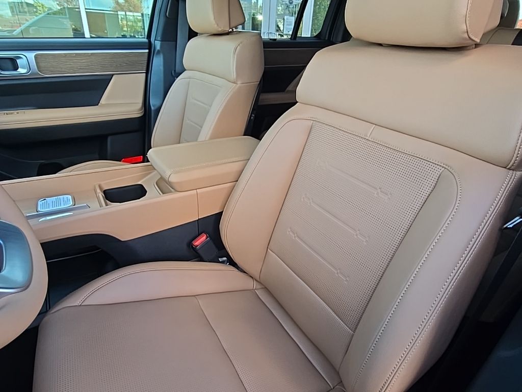 Thumbnail: 2026 Hyundai Santa Fe - 16