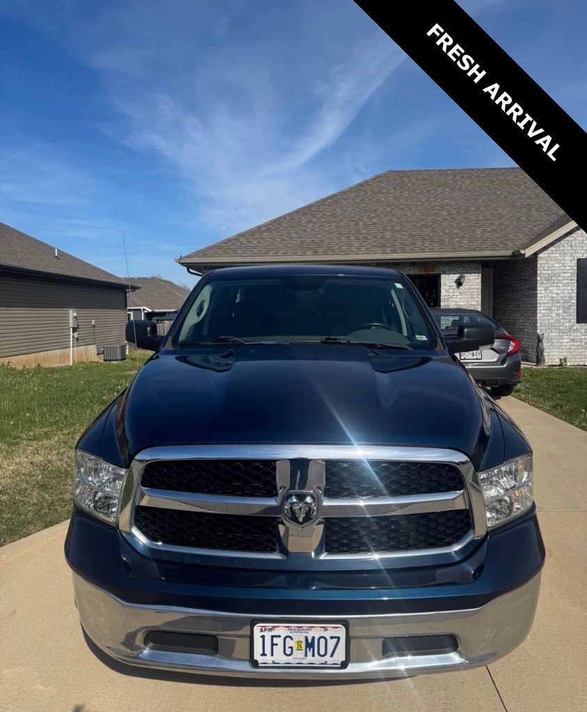 Patriot Blue Pearlcoat 2020 RAM 1500 Pickup Truck 8-Speed Automatic