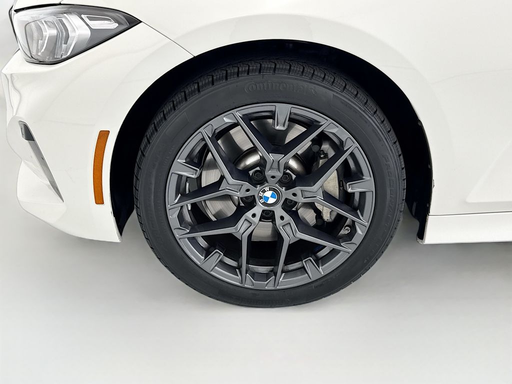 Thumbnail: 2025 BMW 3 Series - 29