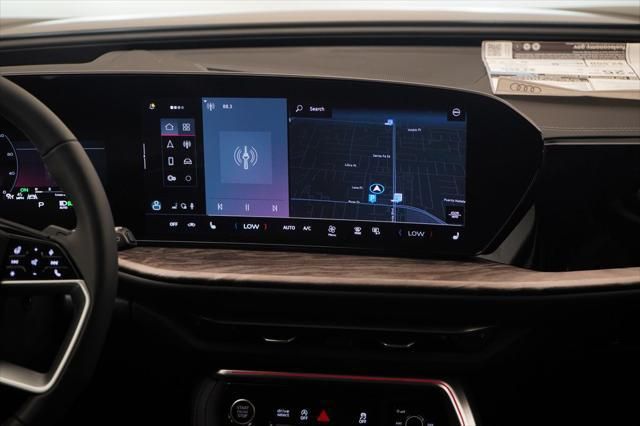 Thumbnail: 2025 Audi Q5 - 10