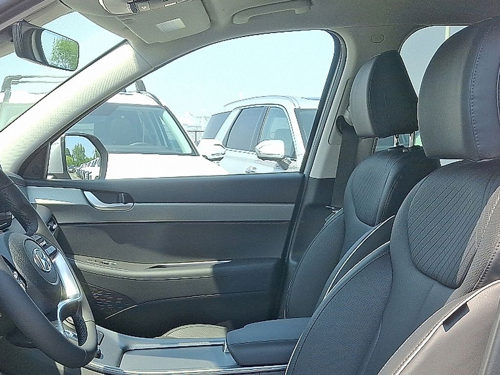 2025 Hyundai Palisade SEL 8