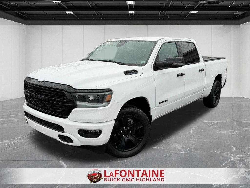 Bright White Clearcoat 2023 RAM 1500 Big Horn Crew Cab 4WD Pickup Truck Four-Wheel Drive 8-Speed Automatic