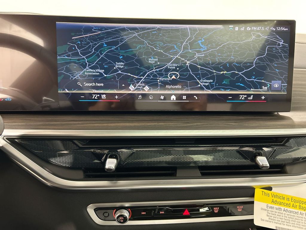 Thumbnail: 2026 BMW X7 - 18