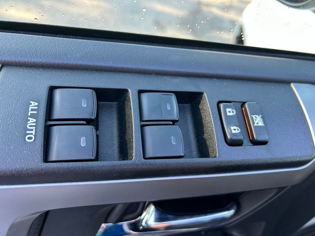 Thumbnail: 2024 Toyota 4Runner - 17