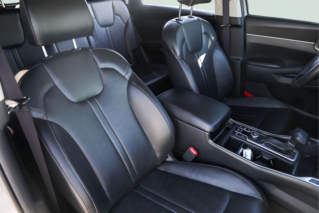 Used Car 2025 Kia Sorento  S For Sale Under $30,000 In Austin, Texas