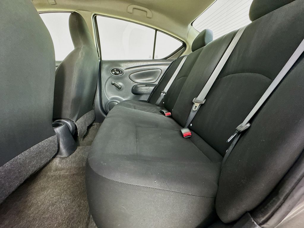 Used Car 2015 Nissan Versa  1.6 S Plus For Sale Under $10,000 In Austin, Texas