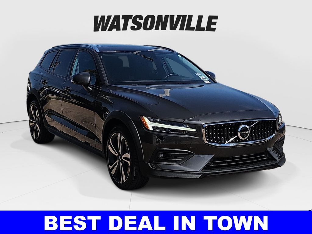 Platinum Gray Metallic 2025 Volvo V60 Wagon All-Wheel Drive Automatic