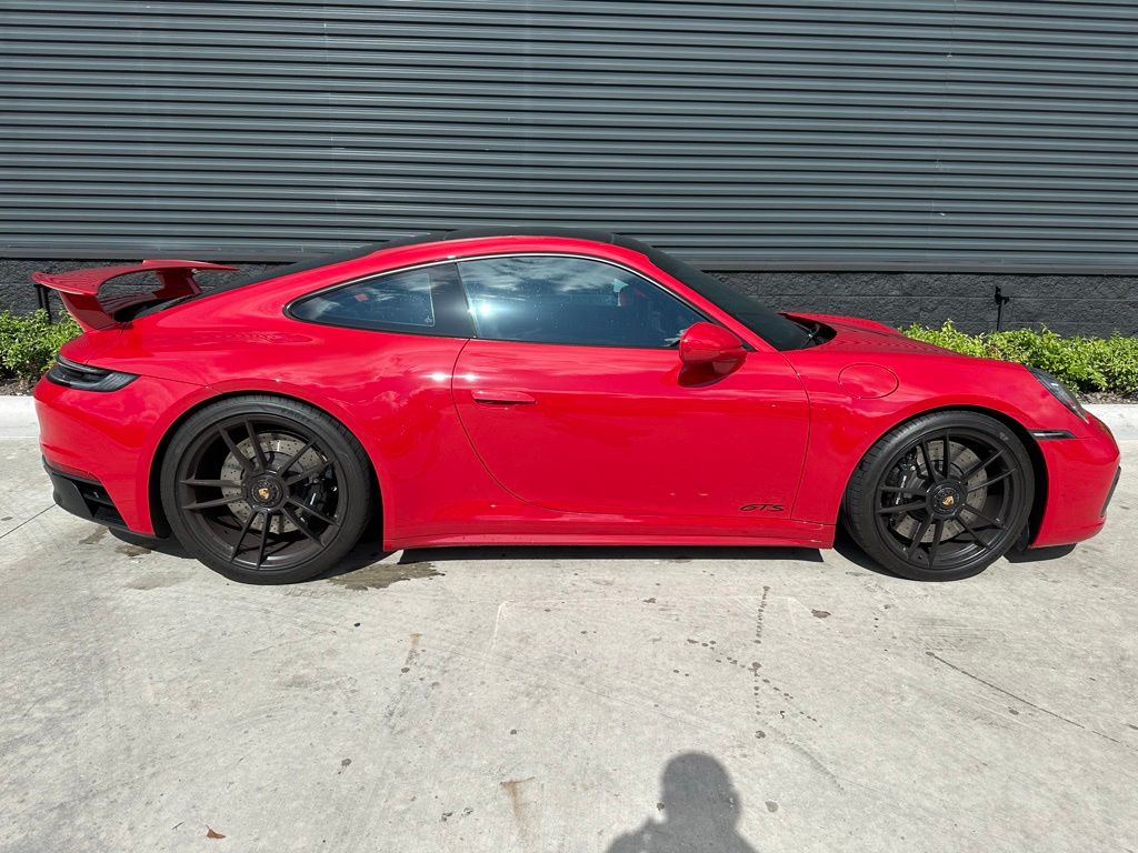 2022 Porsche 911 Carrera S 7