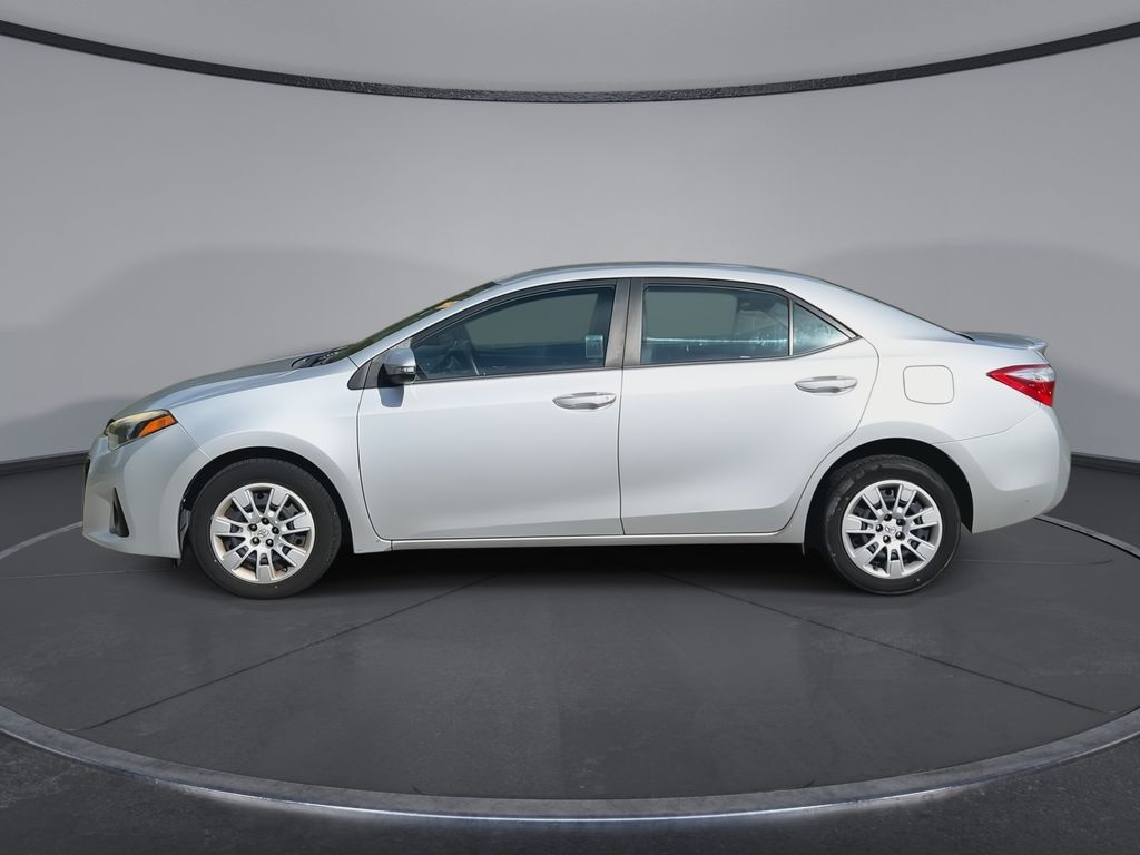 Thumbnail: 2015 Toyota Corolla - 5