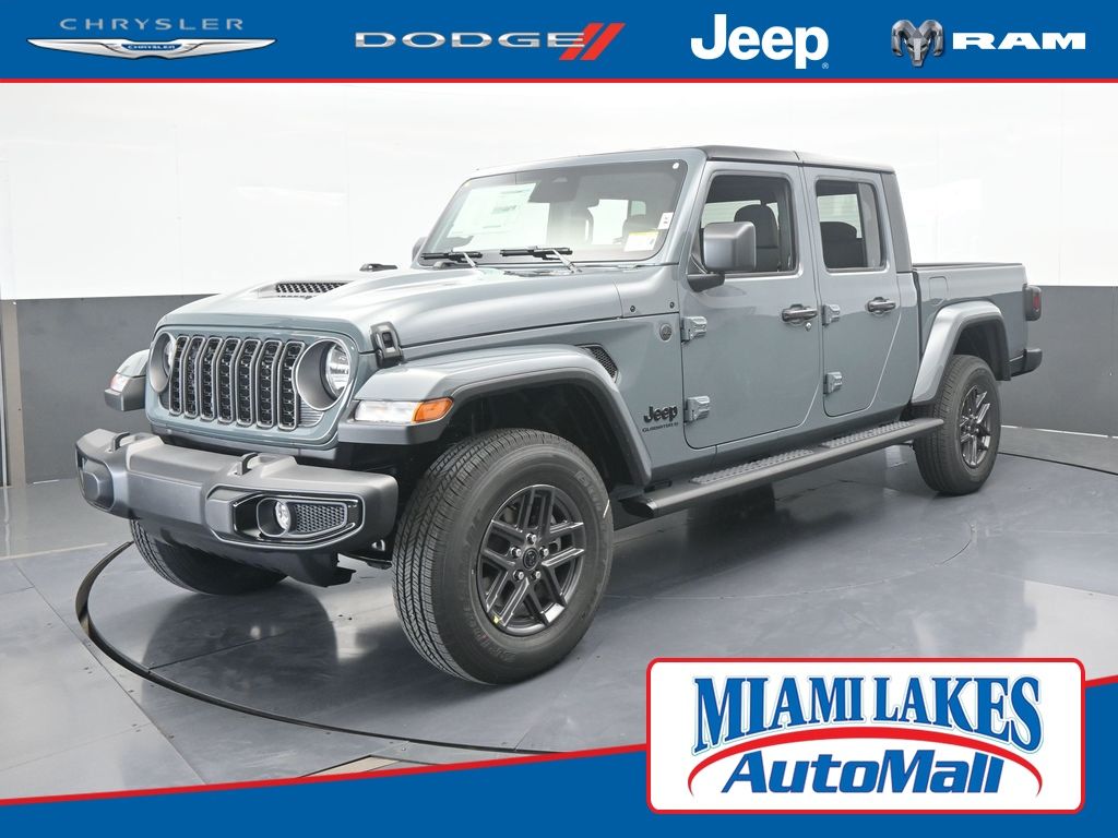 2026 Jeep Gladiator Sport S's photo