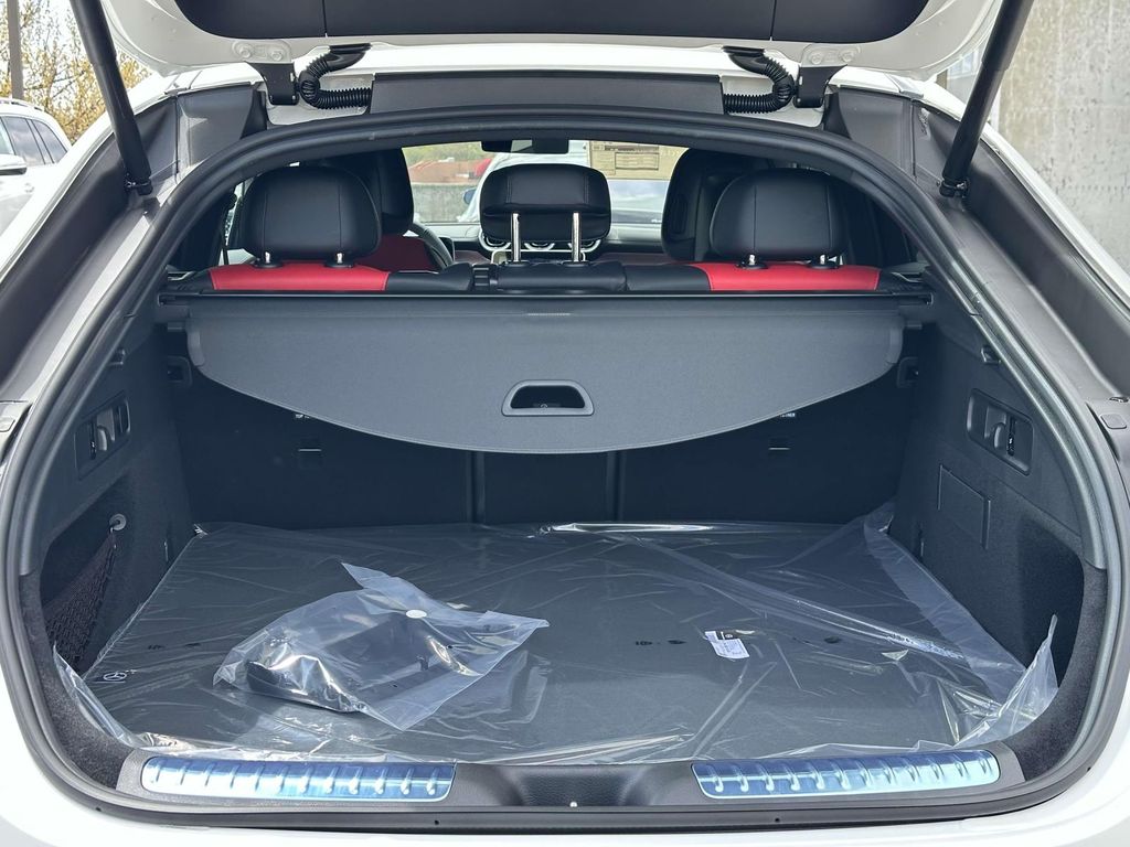 2025 Mercedes-Benz GLC 300 17