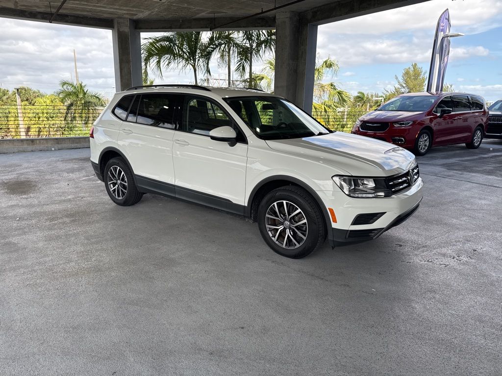 2021 Volkswagen Tiguan media 1