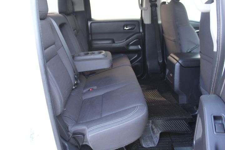 Used Car 2022 Nissan Frontier  Crew Pickup Sv Rear Wheel Drive For Sale Under $25,000 In Georgetown, Texas