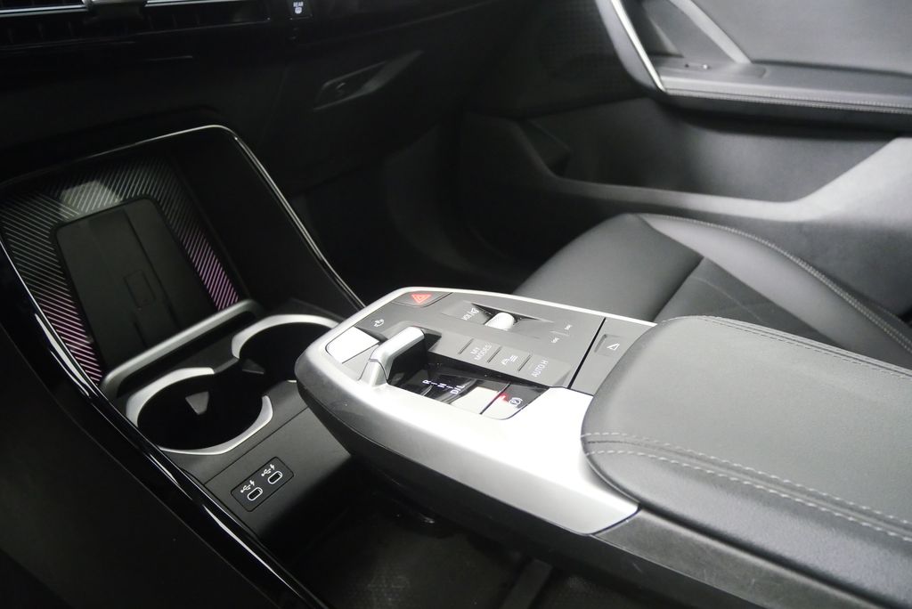 Thumbnail: 2024 BMW X1 - 25