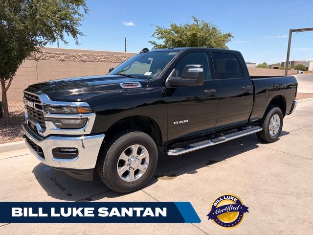 Diamond Black Crystal Pearlcoat 2025 RAM 2500 Pickup Truck Four-Wheel Drive 8-Speed Automatic