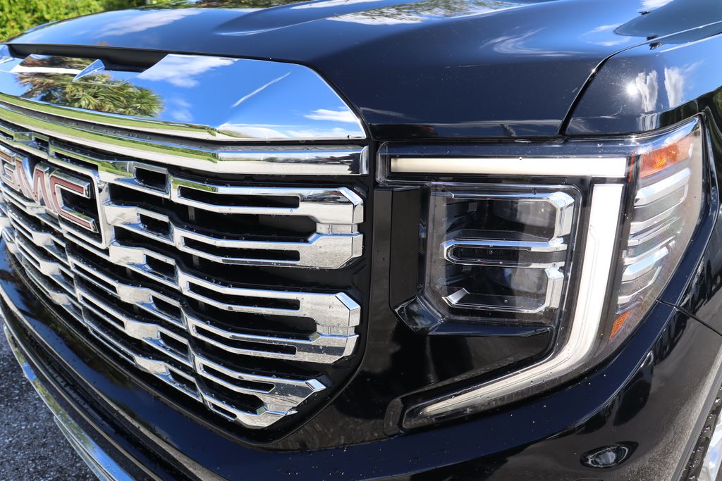 Thumbnail: 2024 GMC Sierra 1500 - 3