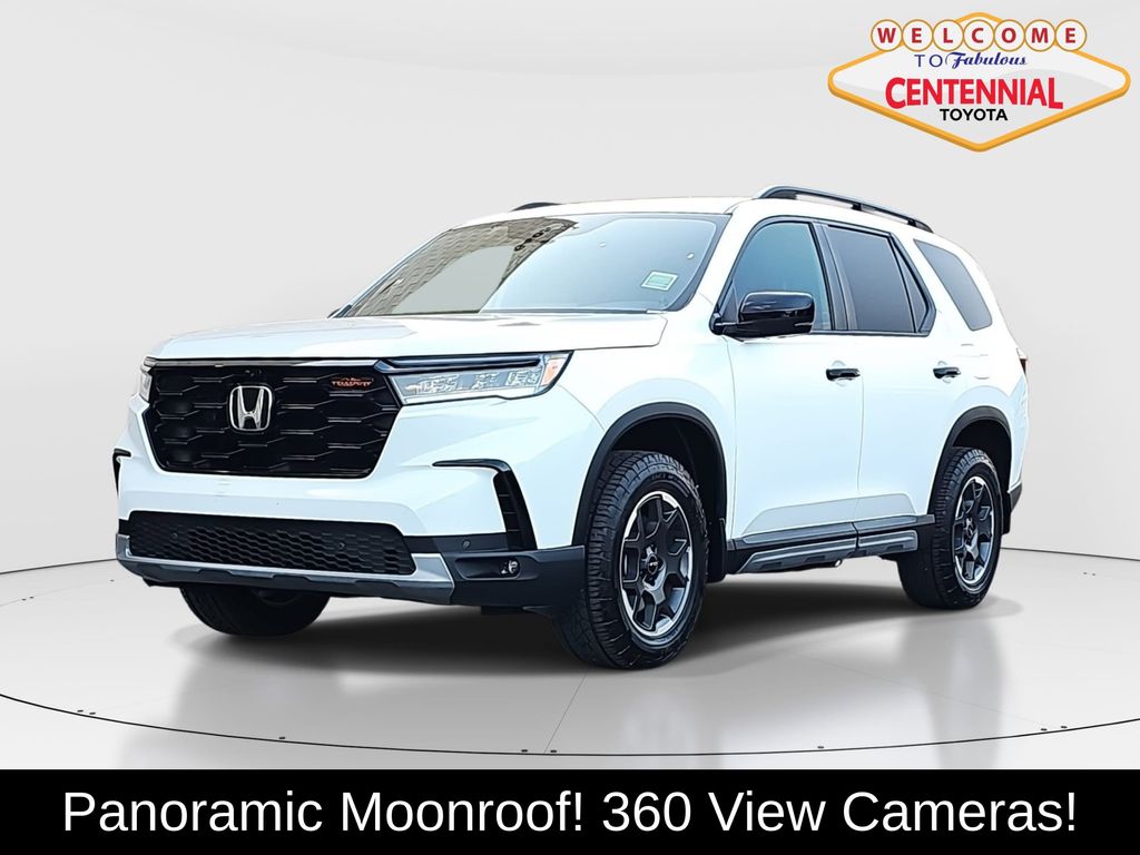 2024 Honda Pilot TrailSport AWD's photo