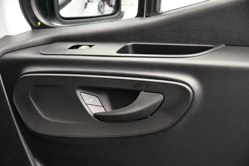 Thumbnail: 2025 Mercedes-Benz Sprinter - 28