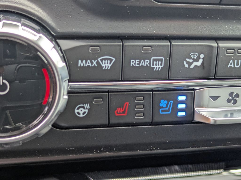 2026 Ford F-350 Super Duty LARIAT