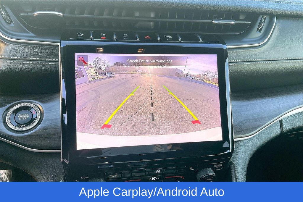 JeepGrand Cherokee L13