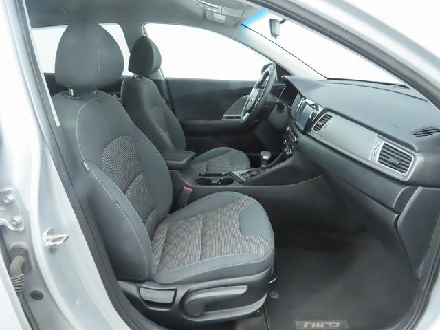 Thumbnail: 2019 Kia Niro - 20
