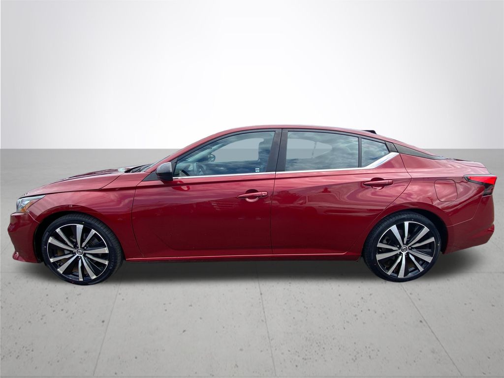 2021 Nissan Altima 2.5 SR