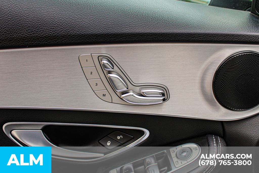 Used 2019 White Mercedes-Benz C 300 image 35