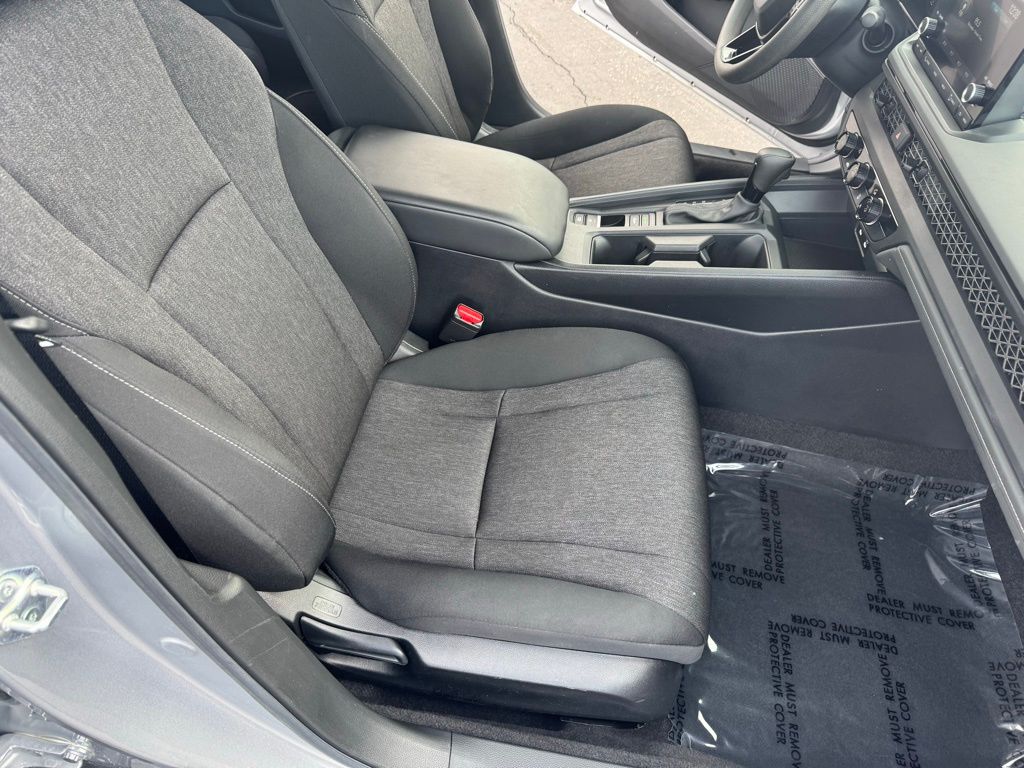 Used 2024 Silver Honda LX image 24