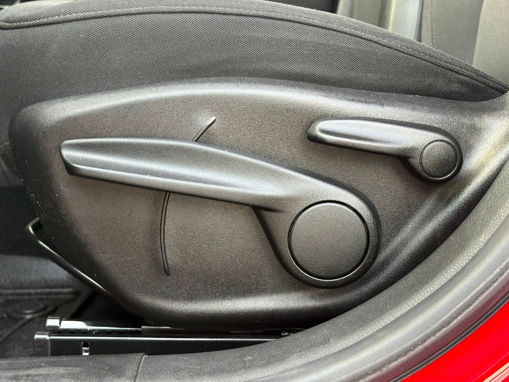 2015 Jeep Renegade Latitude Red at DeMontrond Auto Country