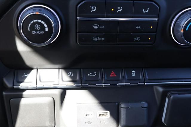 Thumbnail: 2026 Chevrolet Silverado 1500 - 26