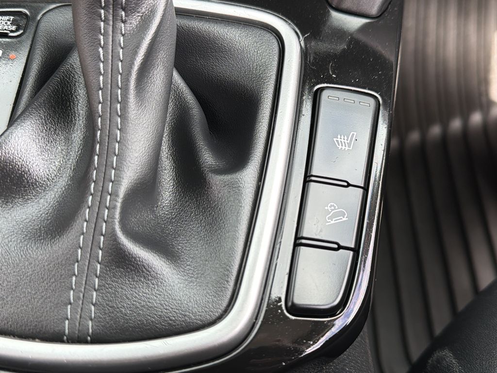Used 2024 Kia Seltos SUV