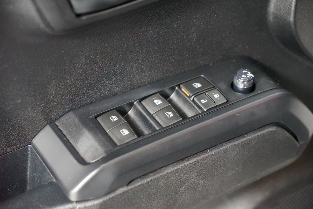 Thumbnail: 2022 Toyota Tacoma - 27