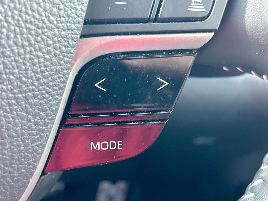 Thumbnail: 2025 Toyota Camry - 17