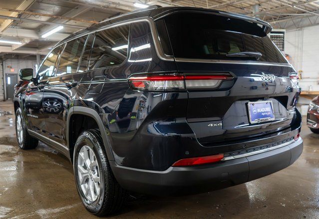 2023 Jeep Grand Cherokee L Limited Blue at Grove City Ford