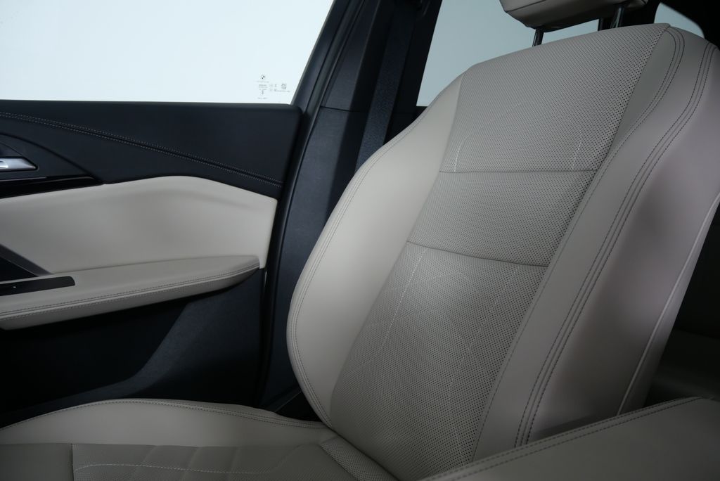 2024 BMW X1 xDrive28i 23