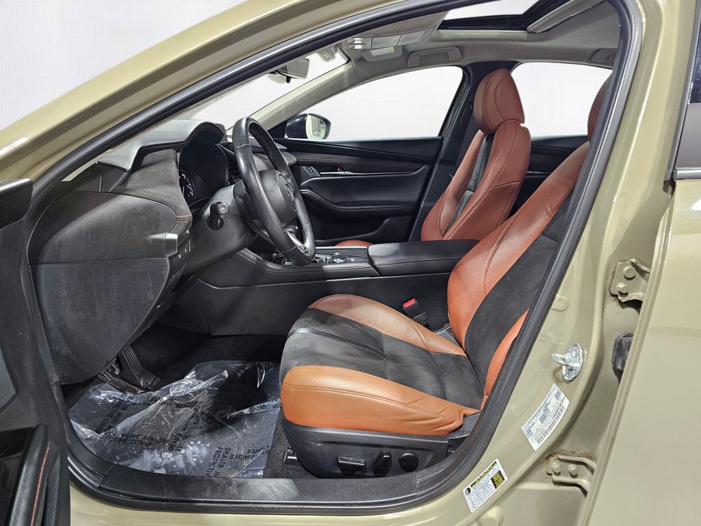 Used 2024  Mazda 2.5 Carbon Turbo image 21