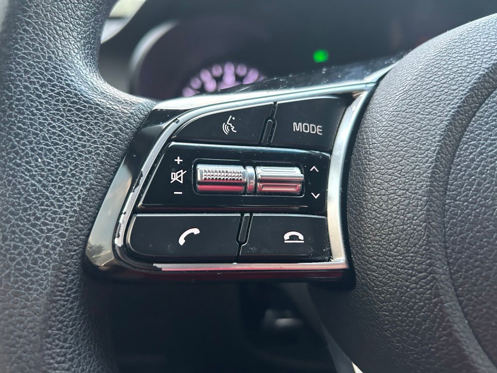 Thumbnail: 2020 Kia Optima - 20