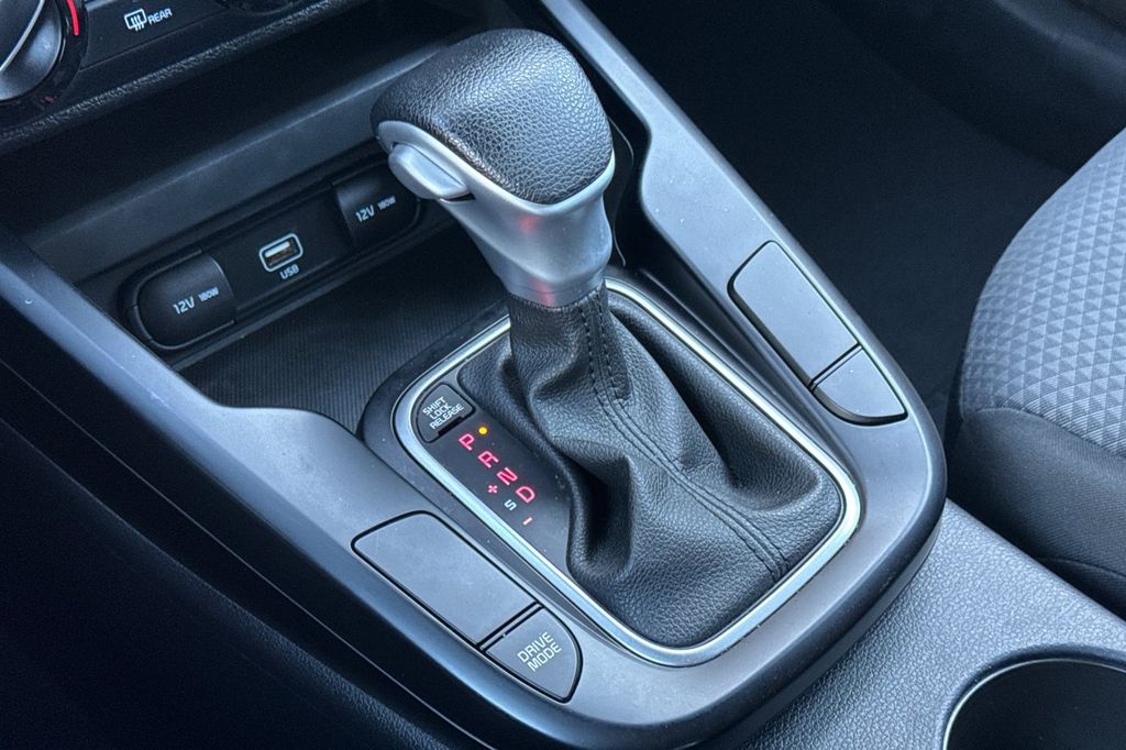 used 2022 Kia Soul car, priced at $17,907