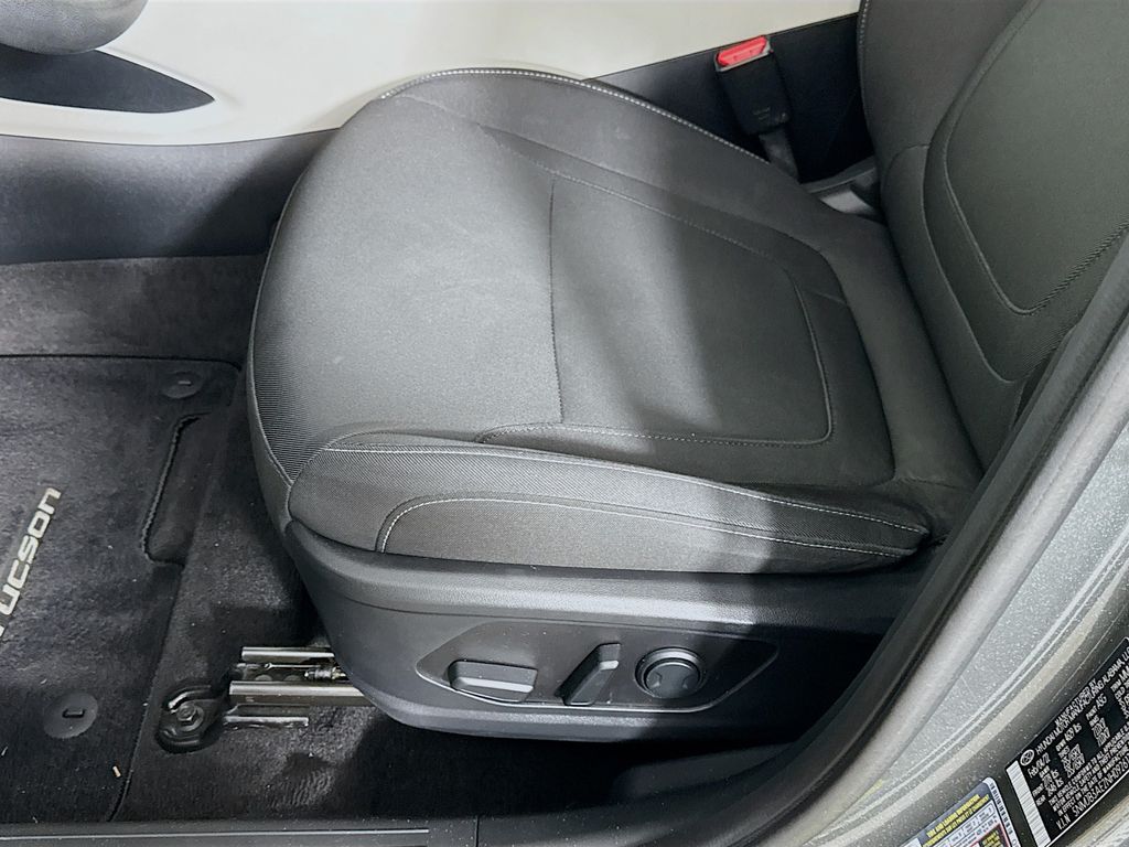 Thumbnail: 2022 Hyundai Tucson - 19