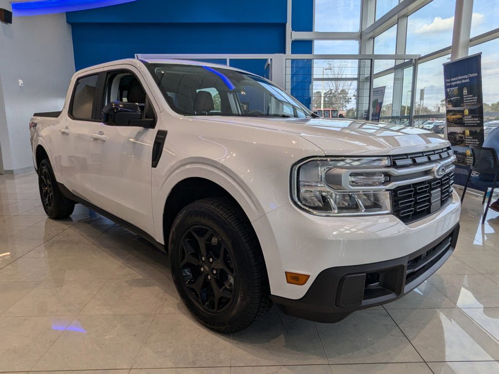 2024 Ford Maverick Lariat
