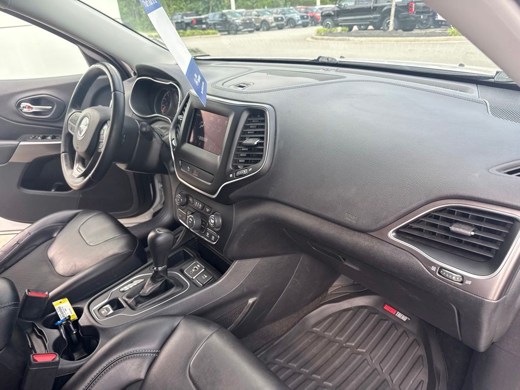 2019 Jeep Cherokee Latitude Plus FWD