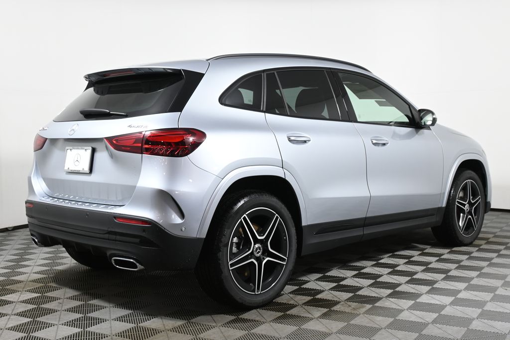 2025 Mercedes-Benz GLA 250 4MATIC 7