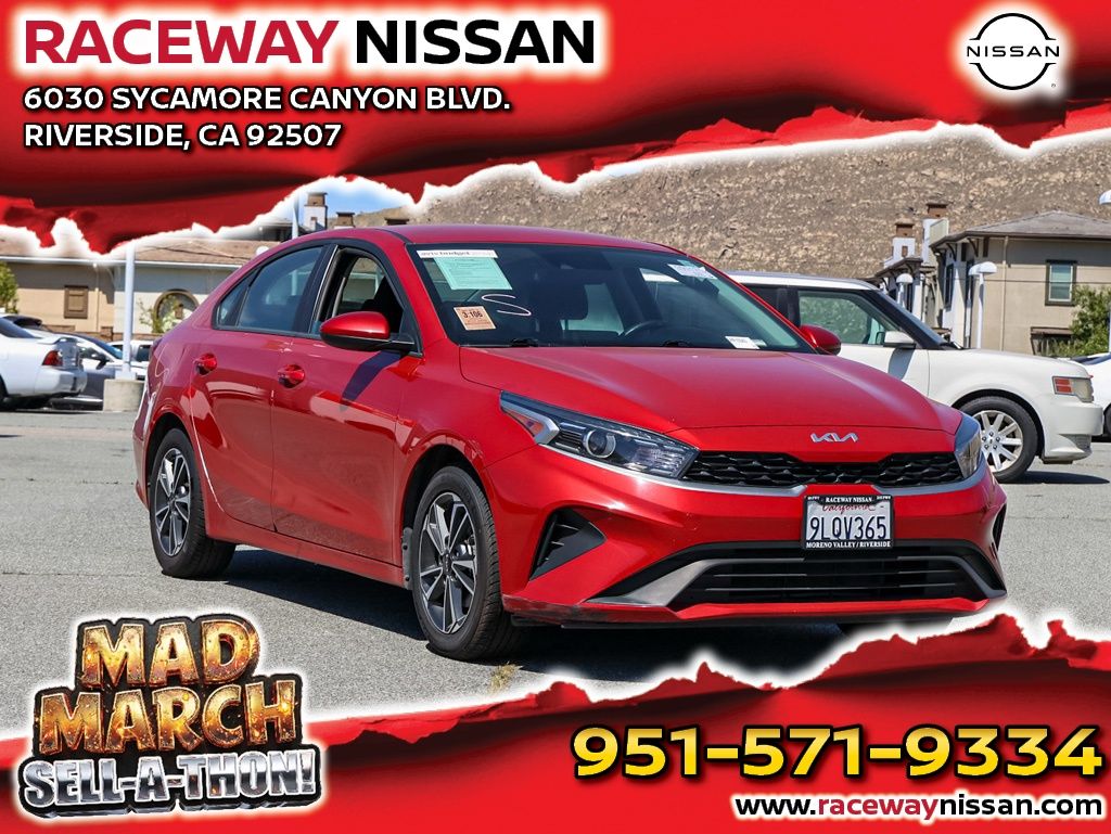 2024 Kia Forte LXS FWD