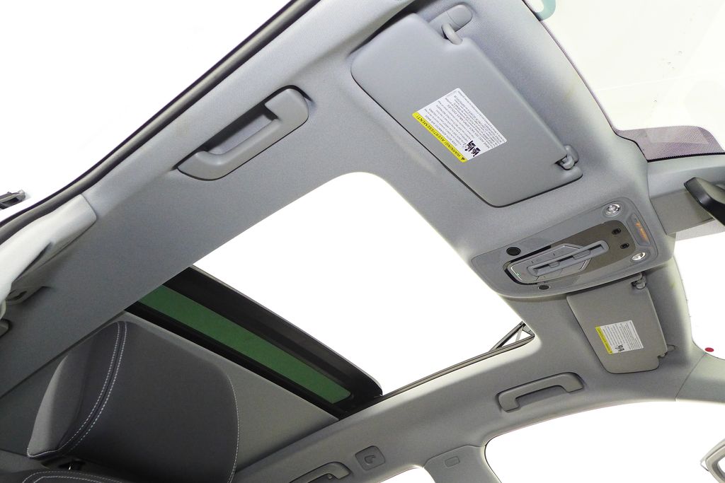 Thumbnail: 2023 Audi Q5 - 18