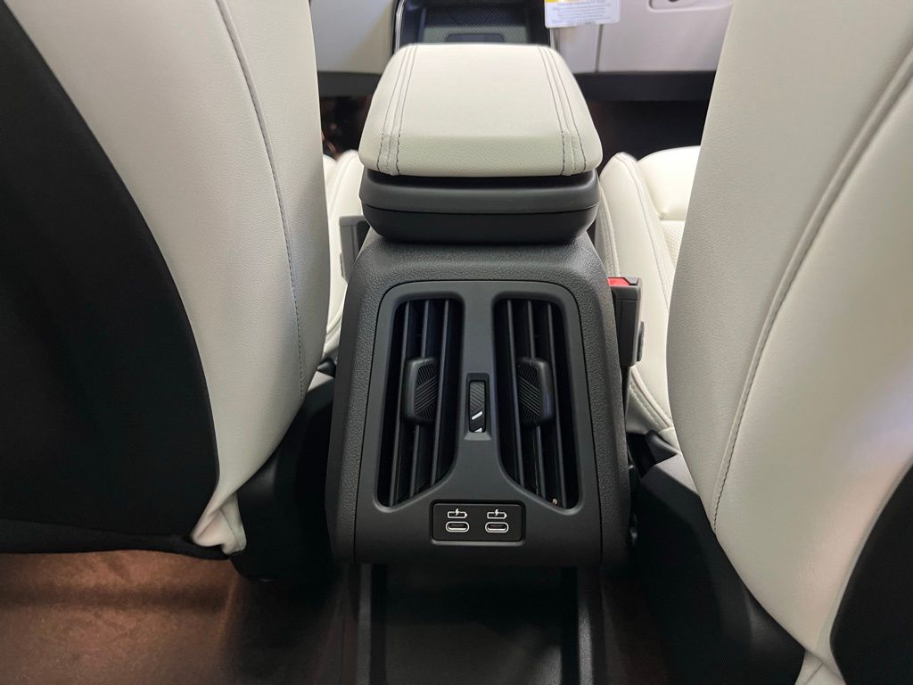 Thumbnail: 2026 BMW X1 - 9