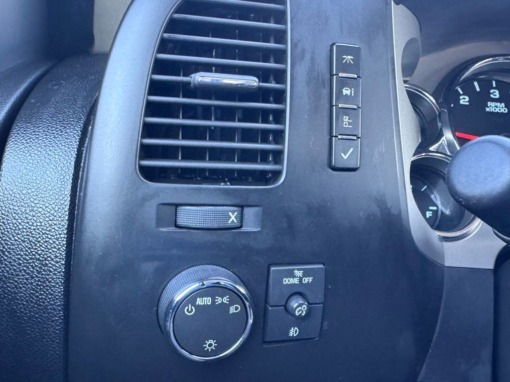 ChevroletSilverado 150030