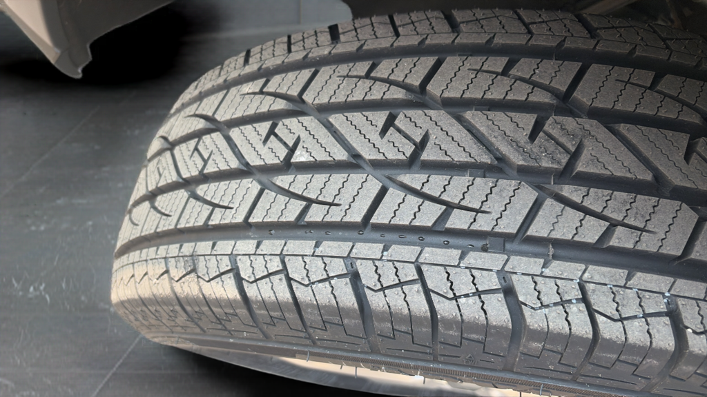 Certified Used 2023 Pearl Honda LX image 28