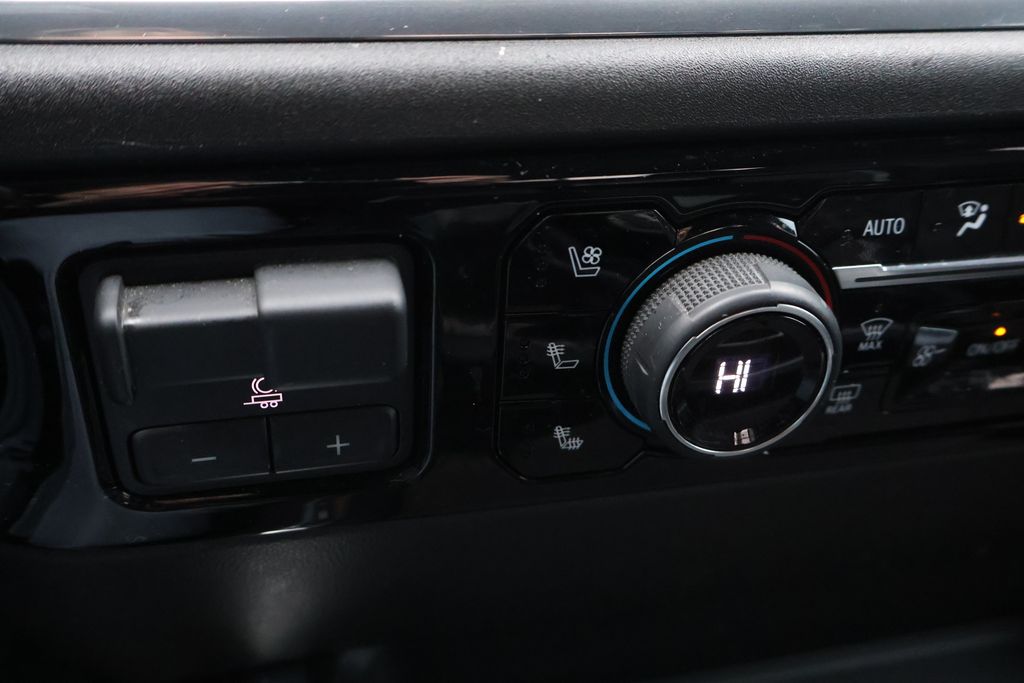 Thumbnail: 2024 Chevrolet Silverado 2500 - 30