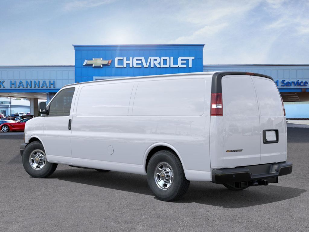 2025 Chevrolet Express 3500 Work Van